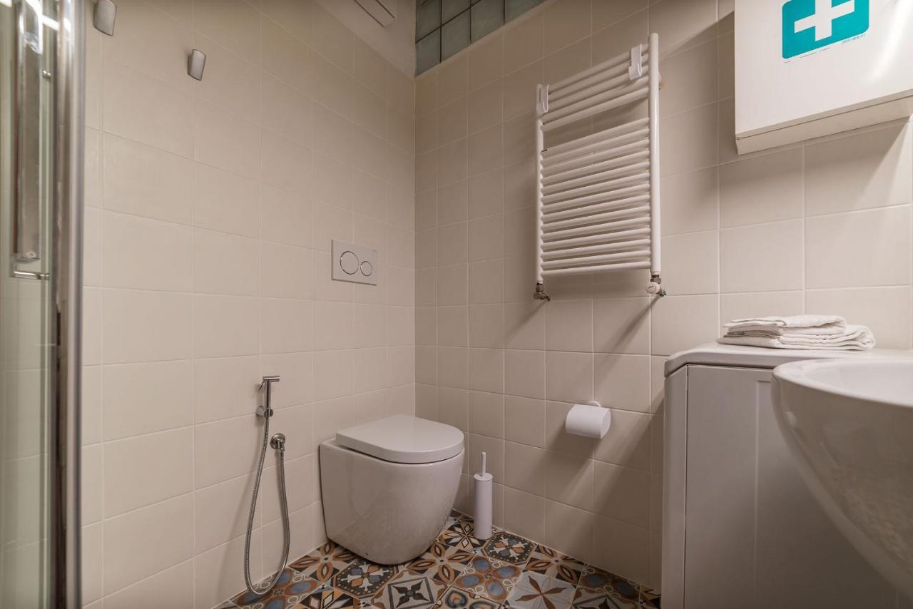 Fontanella Borghese Apartment - Fromhometorome Bagian luar foto